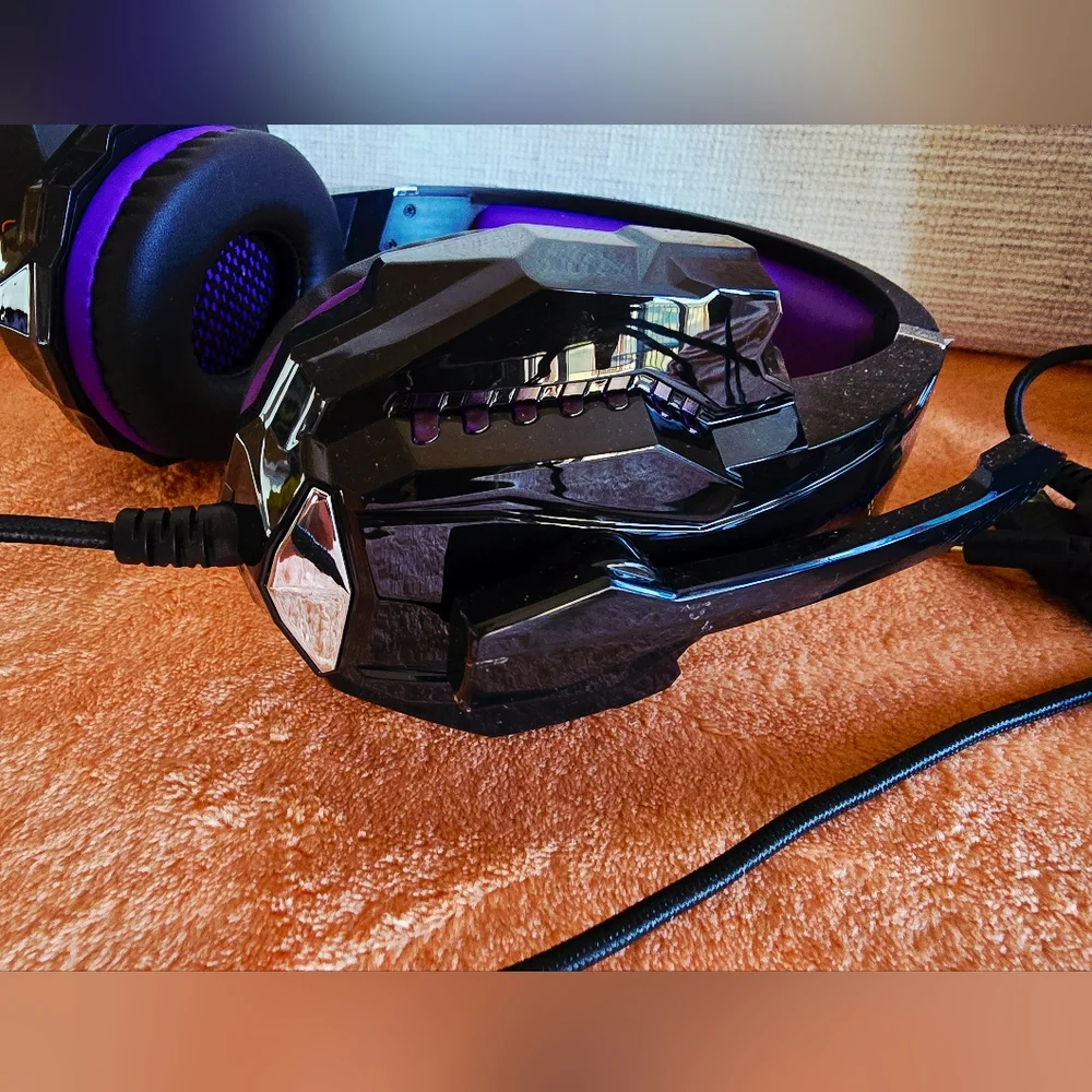 Pro Gaming Light-Up Headset Different Colors To Choose From